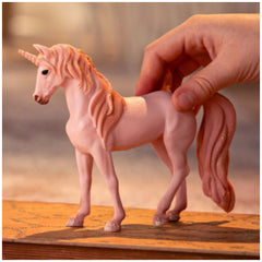 Schleich - Unicorn Mare Peach - Action & Toy Figures
