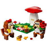 Lego - Seasonal - Hedgehog Picnic Date - Construction Set Toys