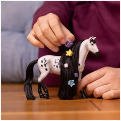 Schleich - Horse Club Sofias Schönheiten - Schönheits-Pferd Knabstrupper-Hengst - Action- und Spielzeugfiguren - 42622